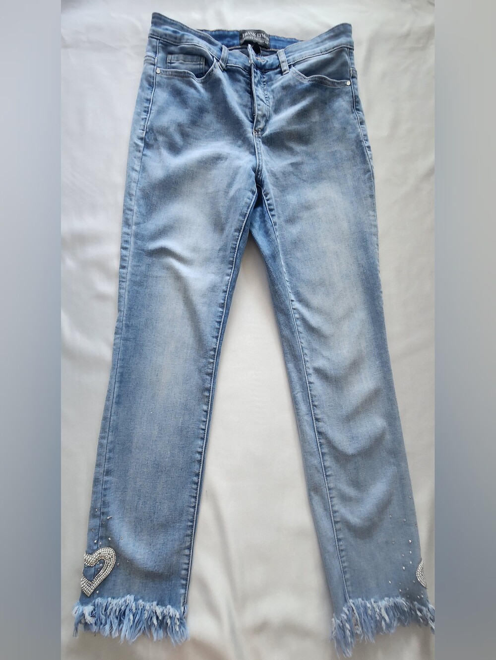 Frank Lyman Rhinestone Heart Fray Hem Skinny Jeans Size M